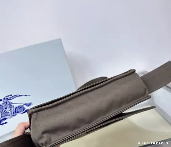 Official First Bag Ru Bag BURBERRY Trench Crossbody 0522